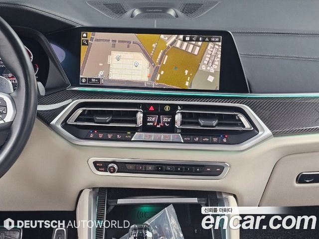 BMW X6 (G06) M50i 2022 — фото 18