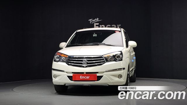 KG Mobility (SsangYong) Korando Turismo 4WD Extreme 9-seater 2015 — фото 3