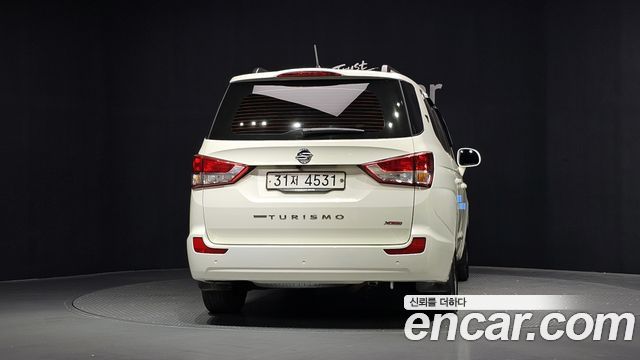 KG Mobility (SsangYong) Korando Turismo 4WD Extreme 9-seater 2015 — фото 4
