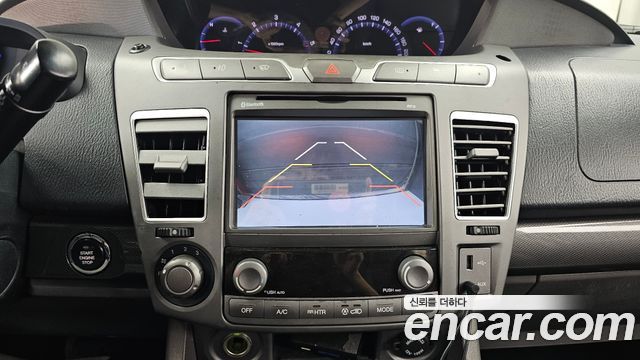 KG Mobility (SsangYong) Korando Turismo 4WD Extreme 9-seater 2015 — фото 16