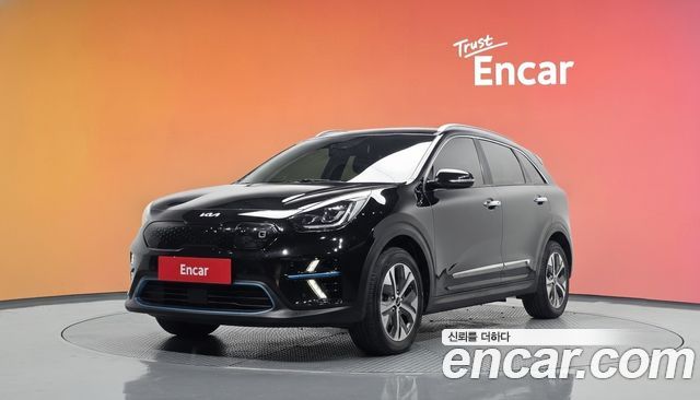 Kia Niro EV Noblesse 2022 — фото 1