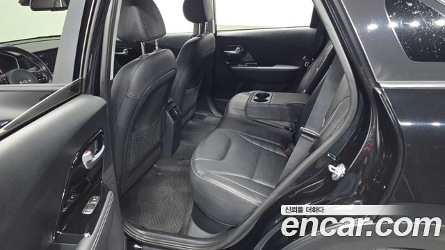 Kia Niro EV Noblesse 2022 — фото 26