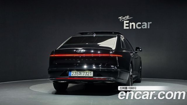 Hyundai Grandeur Hybrid (GN7) Calligraphy 2025 — фото 4