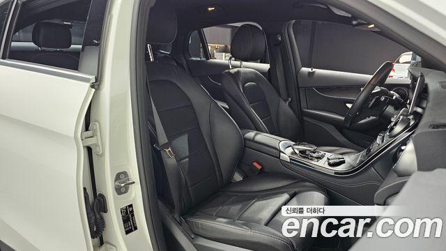 Mercedes-Benz GLC-Class (X253) GCL300 4MATIC Coupe 2019 — фото 32