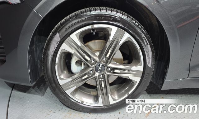 Kia K5 (III) 2.0 Prestige 2023 — фото 5