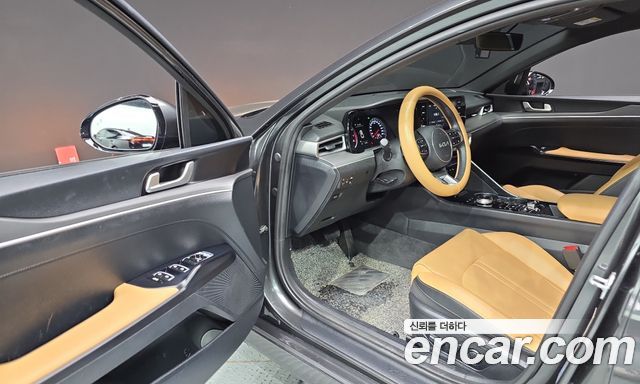 Kia K5 (III) 2.0 Prestige 2023 — фото 10