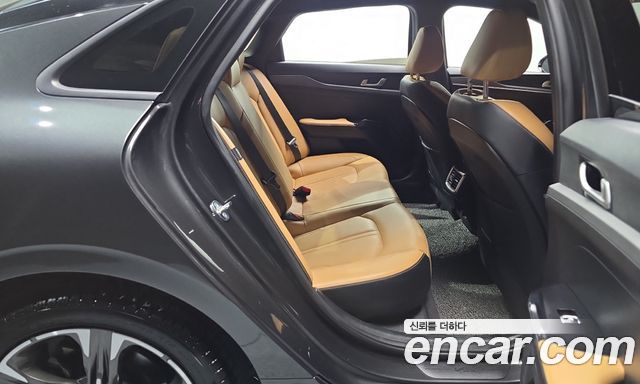 Kia K5 (III) 2.0 Prestige 2023 — фото 11
