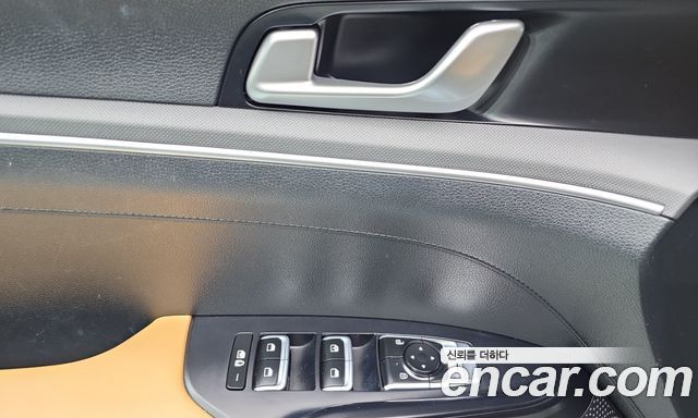 Kia K5 (III) 2.0 Prestige 2023 — фото 29