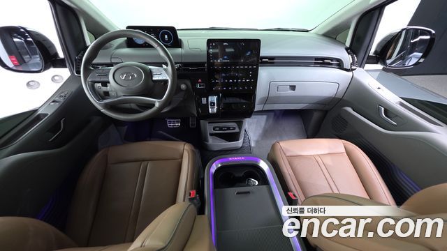 Hyundai Staria L3.5 Lounge 9-Seater Inspiration 2023 — фото 7