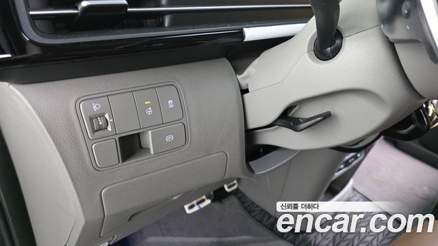 Hyundai Staria L3.5 Lounge 9-Seater Inspiration 2023 — фото 14