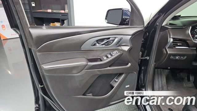 Chevrolet Traverse 3.6 AWD Redline 2020 — фото 24