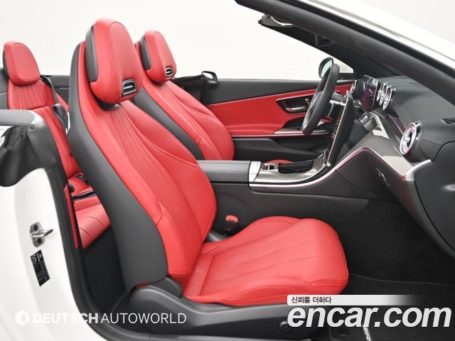 Mercedes-Benz CLE-Class (C236) CLE200 Cabriolet 2025 — фото 10