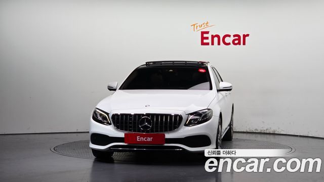 Mercedes-Benz E-Class (W213) E300 Avantgarde 2017 — фото 3