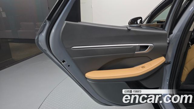 Hyundai Sonata The Edge (DN8) 1.6 Turbo Inspiration 2024 — фото 25