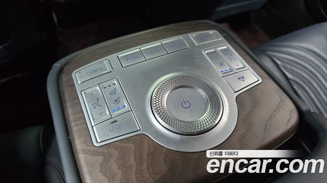 Genesis G80 (RG3) Gasoline 3.5 Turbo AWD 2021 — фото 31