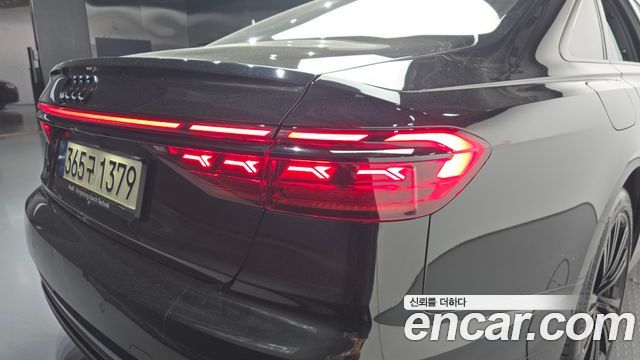Audi A8 (D5) 50 TDI Quatrro Black Edition 2023 — фото 23