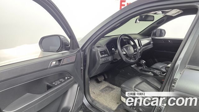 KG Mobility (SsangYong) Rexton Sports Khan Diesel 2.2 4WD Prestige 2022 — фото 10
