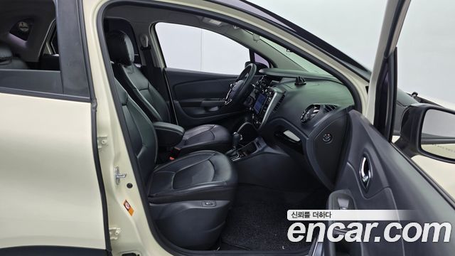 Renault Korea QM3 LE 2016 — фото 11