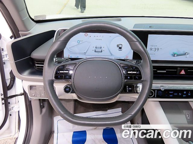 Hyundai Ioniq 6 Long Range Exclusive + 2023 — фото 8
