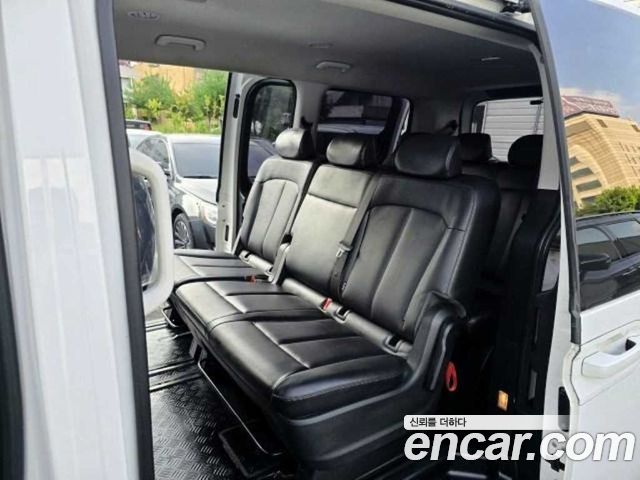 Hyundai Staria Tourer 9-Seater Modern 2023 — фото 10