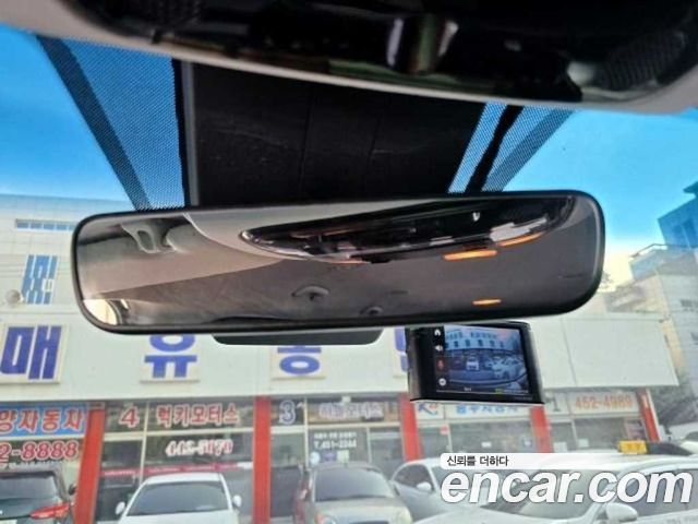 Hyundai Staria Tourer 9-Seater Modern 2023 — фото 20