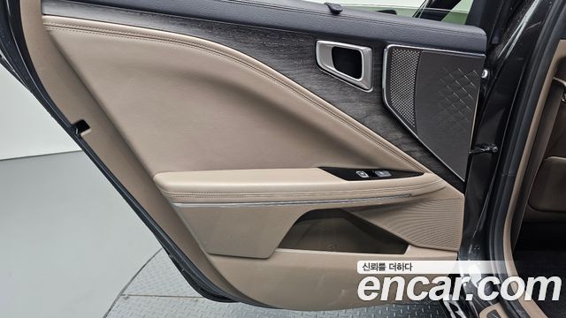 Kia K8 Hybrid Noblesse 2022 — фото 25