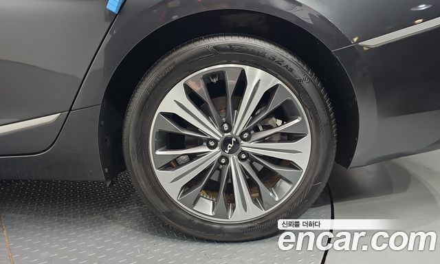 Kia K8 Hybrid Noblesse 2022 — фото 37