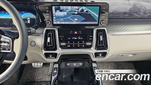 Kia Sorento (IV) HEV 1.6 2WD Noblesse 2022 — фото 13