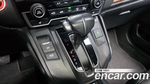Honda CR-V (V) 1.5 Touring 4WD 2017 — фото 9
