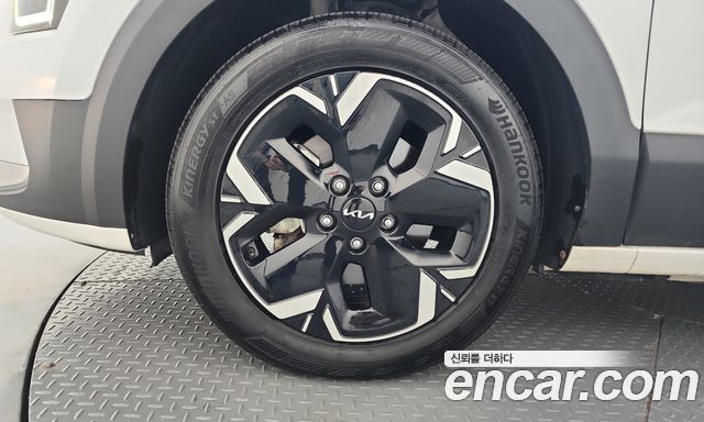Kia Niro EV Air 2023 — фото 5