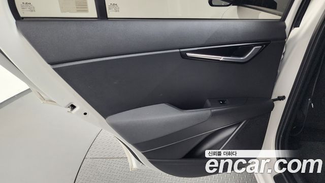 Kia Niro EV Air 2023 — фото 25