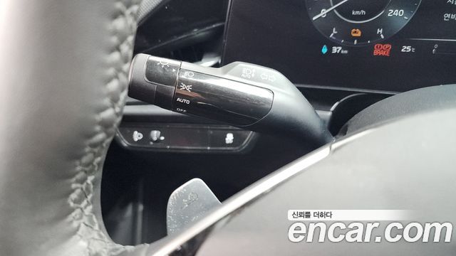 Kia Niro EV Air 2023 — фото 28