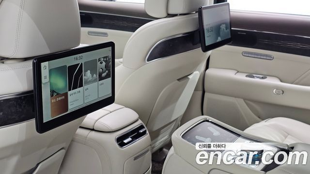 Genesis G90 (RS4) Gasoline 3.5 Turbo AWD 2022 — фото 28