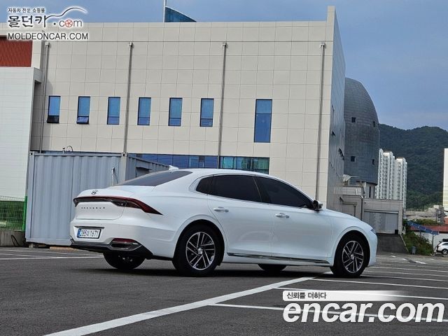 Hyundai Grandeur (IG) 2.5 Premium Choice 2021 — фото 2