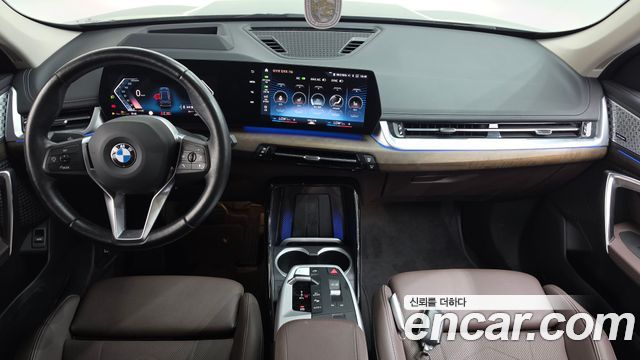 BMW X1 (U11) sDrive 20i xLine 2023 — фото 7