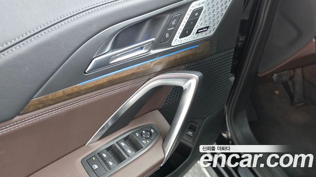 BMW X1 (U11) sDrive 20i xLine 2023 — фото 19