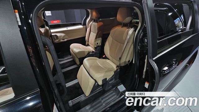 Toyota Sienna (IV) 2.5 Hybrid AWD 2024 — фото 11