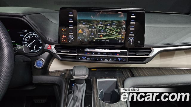 Toyota Sienna (IV) 2.5 Hybrid AWD 2024 — фото 14