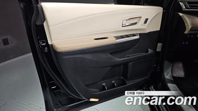 Toyota Sienna (IV) 2.5 Hybrid AWD 2024 — фото 25