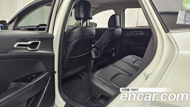 Kia Sportage Hybrid (V) Nobleless 2WD 2022 — фото 12