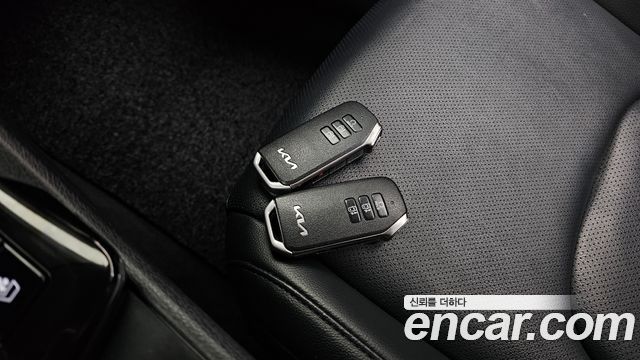 Kia Sportage Hybrid (V) Nobleless 2WD 2022 — фото 16