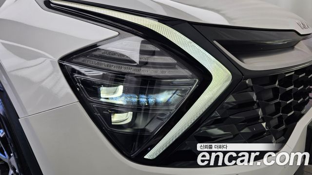 Kia Sportage Hybrid (V) Nobleless 2WD 2022 — фото 22