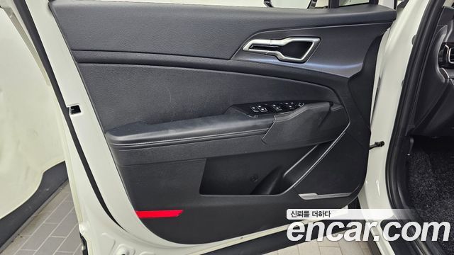 Kia Sportage Hybrid (V) Nobleless 2WD 2022 — фото 24