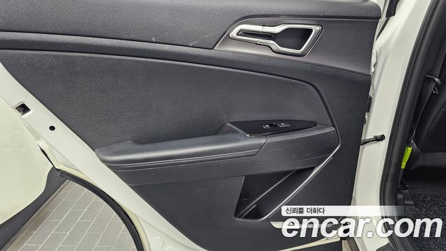 Kia Sportage Hybrid (V) Nobleless 2WD 2022 — фото 25
