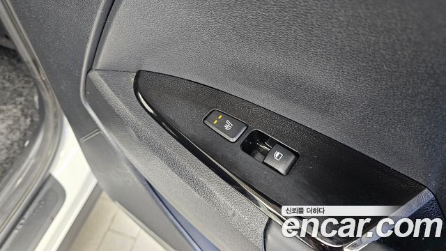 Kia Sportage Hybrid (V) Nobleless 2WD 2022 — фото 35