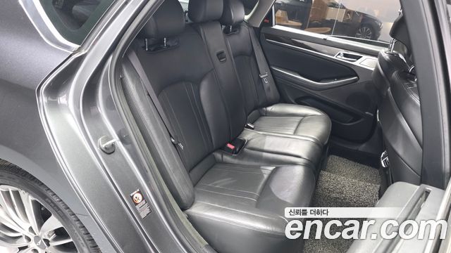 Genesis G80 3.3 GDI AWD Premium Luxury 2019 — фото 11