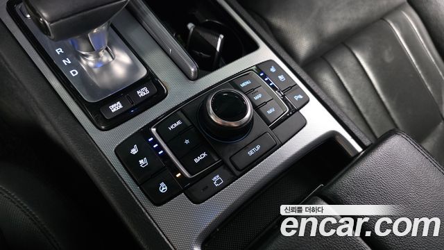 Genesis G80 3.3 GDI AWD Premium Luxury 2019 — фото 17