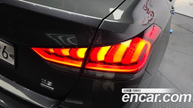 Genesis G80 3.3 GDI AWD Premium Luxury 2019 — фото 23