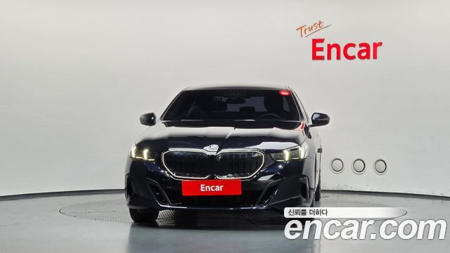 BMW 5 Series (G60) 520i M Sport 2024 — фото 3