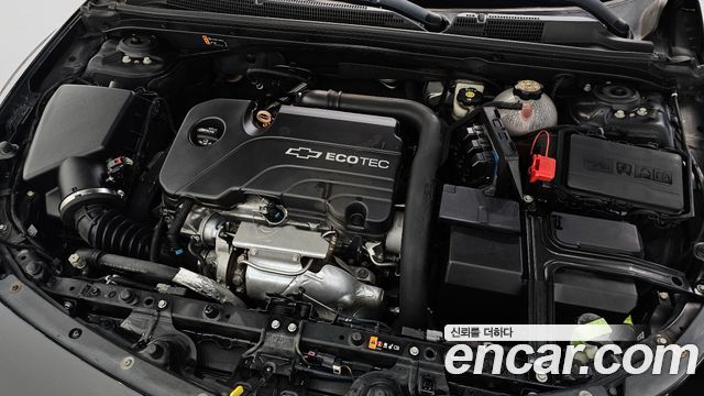 Chevrolet Malibu 1.5 Turbo Perfect Black LTZ 2017 — фото 6